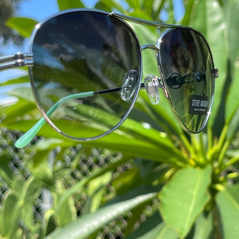 STEVE MADDEN Drusilla Sunglasses In Silver 59x14x125 100% UV Protection